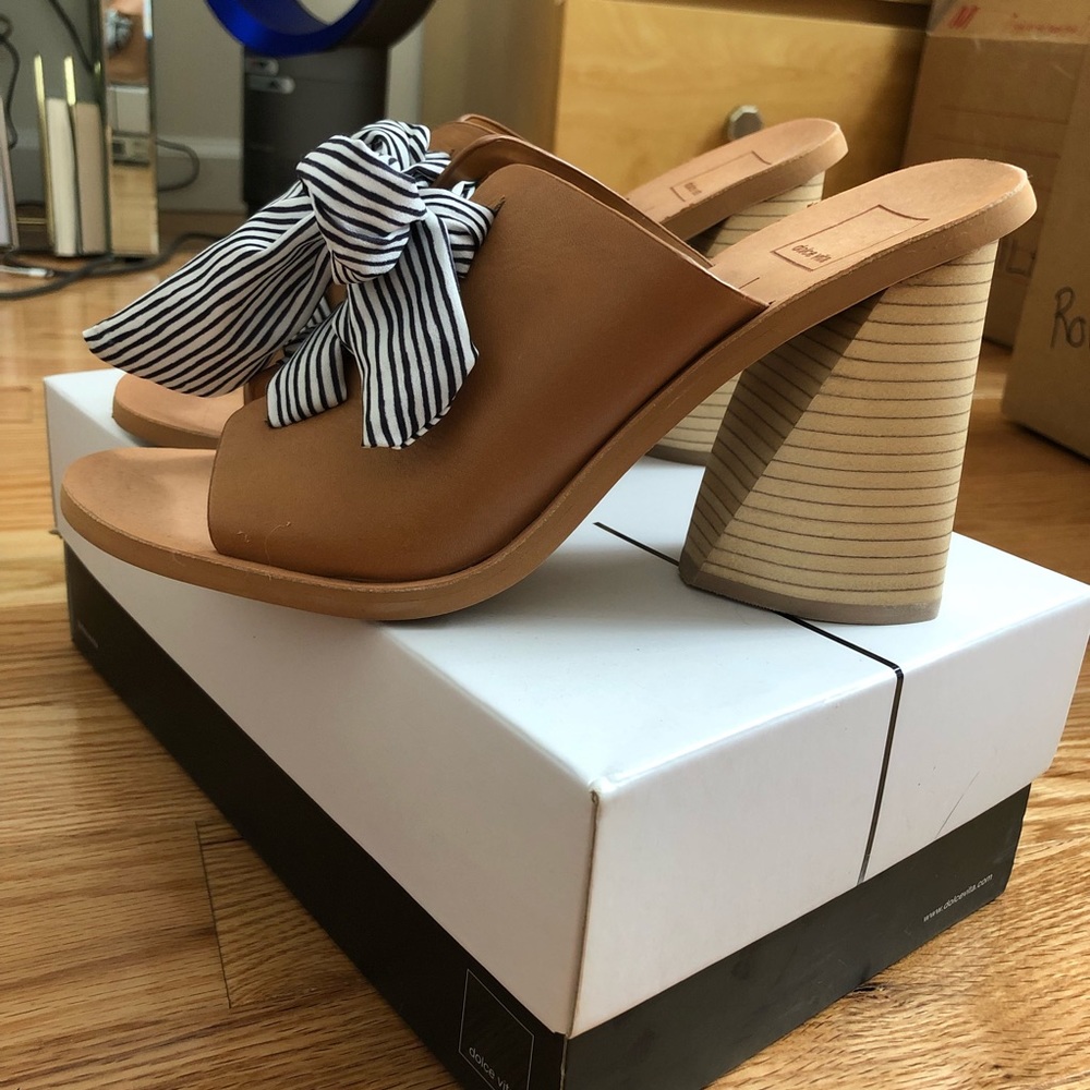 Dolce Vita Amber Lace Up Heels - Picture 7 of 14